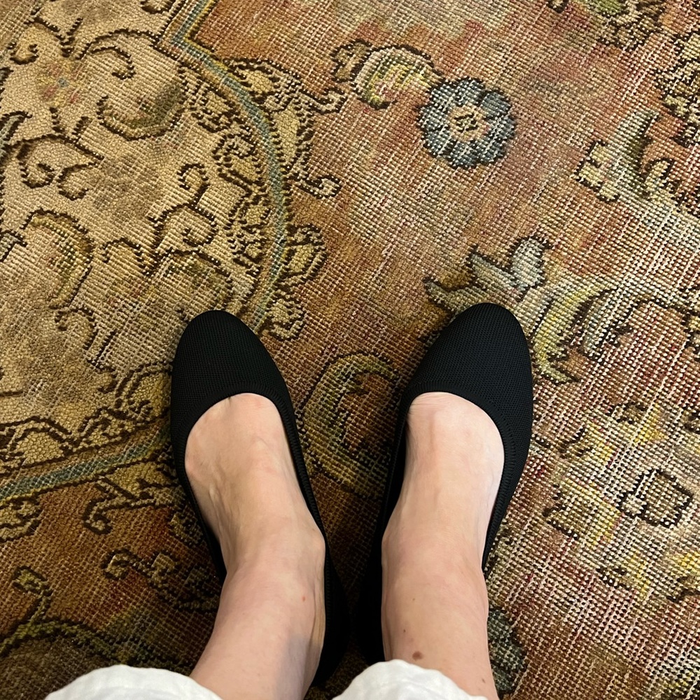 Old Navy Black knit ballet flats